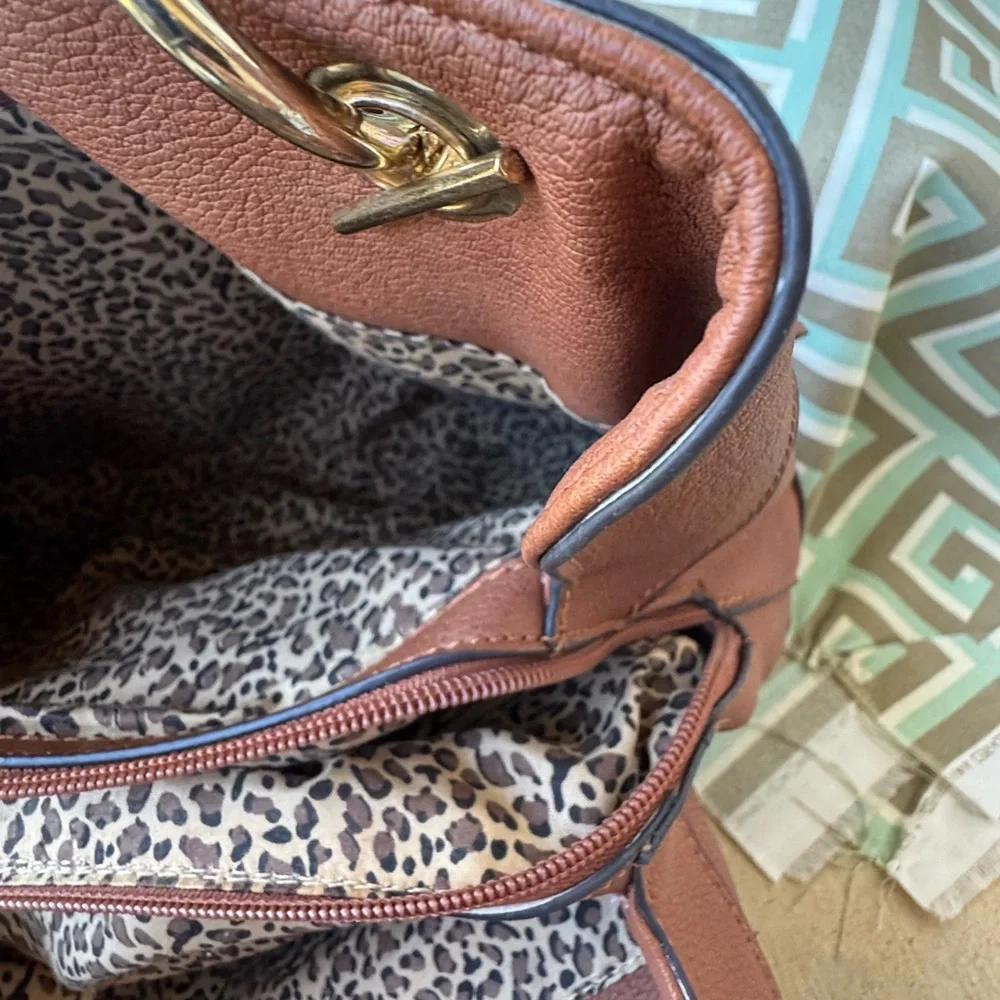 Nanette Lepore Pebbled Leather Tassel Tote Brown Boho Chic Animal Print Classic - Picture 14 of 14